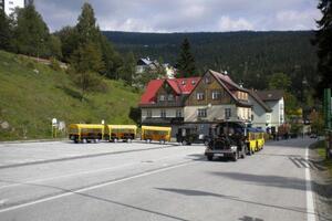 Vláček KR-EXPRES s. r. o.