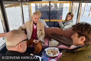 Baron Richard Drasche-Wartinberg ve vláčku KR-EXPRES