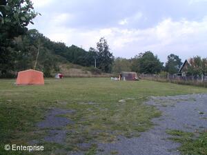 Rybářský Dům a 12 chatek