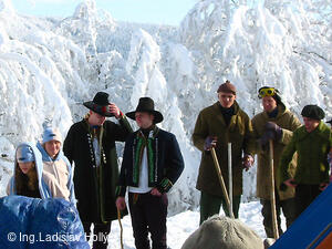Pustevenské sněhovánky, 2004