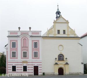 Kostel sv. Ducha s bývalým špitálem