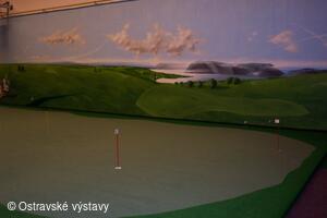 Golf arena v pavilonu G