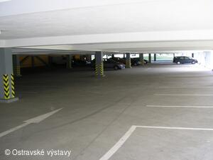 Parkoviště pod pavilonem A