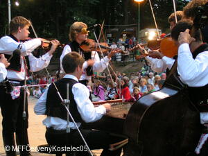 Mezinárodní folklorní festival Červený Kostelec