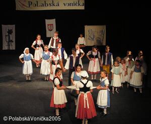 Folklorní festival Polabská Vonička