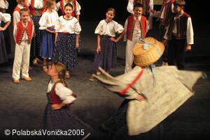 Folklorní festival Polabská Vonička
