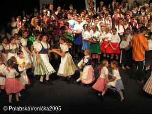 Folklorní festival Polabská Vonička