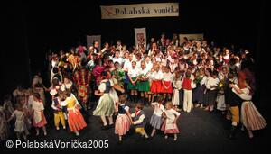 Folklorní festival Polabská Vonička
