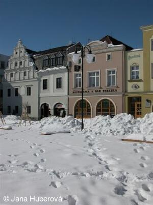 Bruntál, Nám. Míru, zima