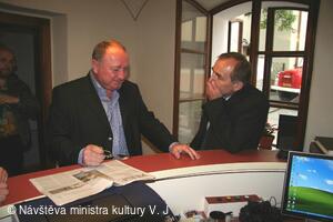 Návštěva ministra kultury V. Jandáka