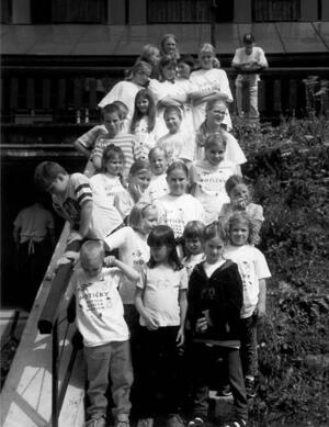 Folklorní soubor Notičky na Benecku 2002