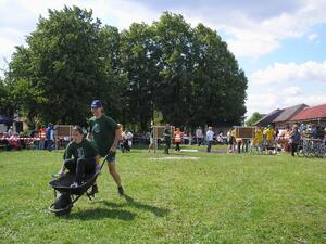 VIII. ročník Her bez venkovských hranic - Petřvald 10.6.2006