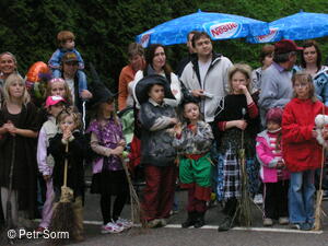 Slet čarodějnic u Perníkové chaloupky 2008