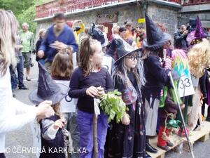Slet čarodějnic u Perníkové chaloupky 2009
