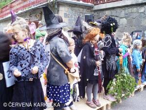 Slet čarodějnic u Perníkové chaloupky 2009
