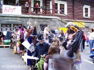 Slet čarodějnic u Perníkové chaloupky 2009