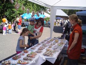 Sousedské slavnosti 2009 - stánek firmy Pavel Janoš, pardubický perník