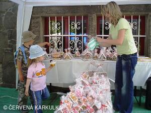 Sousedské slavnosti 2009 - Realitní kancelář perníkových nemovitostí