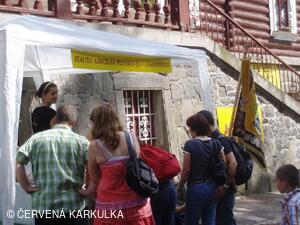 Sousedské slavnosti 2009 - Realitní kancelář perníkových nemovitostí