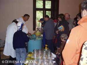 Medobraní u Perníkové chaloupky 2009
