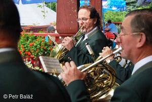Setkání Jeníčků a Mařenek 2009 - lesní rohy Jana Šustra