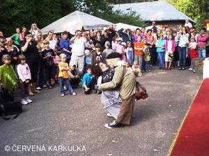 Království perníku 2009 - hadí žena Jessica Bieske