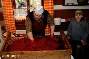 Probuzení a narozeniny Ježibaby 2011