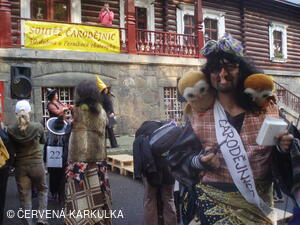 Čarodějnice u Perníkové chaloupky 2011