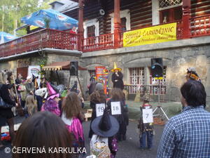 Čarodějnice u Perníkové chaloupky 2011
