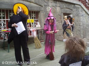 Čarodějnice u Perníkové chaloupky 2011