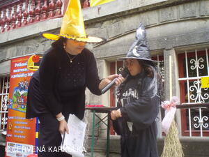 Čarodějnice u Perníkové chaloupky 2011