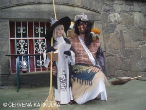 Čarodějnice u Perníkové chaloupky 2011