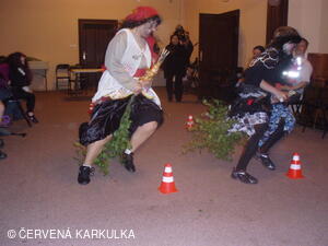 Čarodějnice u Perníkové chaloupky 2011