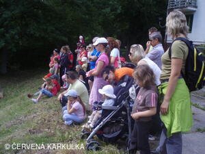 Medobraní s dětským dnem u Perníkové chaloupky 2011