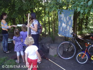 Medobraní s dětským dnem u Perníkové chaloupky 2011