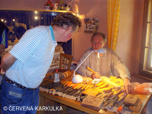 Tlačenice perníku v Království perníku 28. 9. 2011