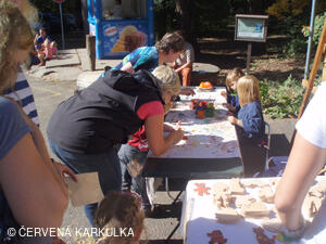 Tlačenice perníku v Království perníku 28. 9. 2011