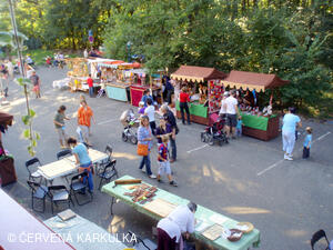 Tlačenice perníku v Království perníku 28. 9. 2011